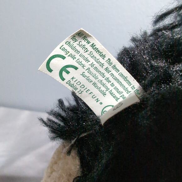 Huggable Irish Friends Shamrock Sheep Ornament Shaggy Black Scarf Allied - Picture 11 of 14